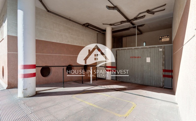 Resale - Apartment  - Torrevieja - Playa del Cura