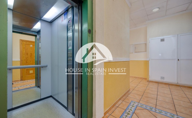 Reventa - Apartamento - Torrevieja - Centro