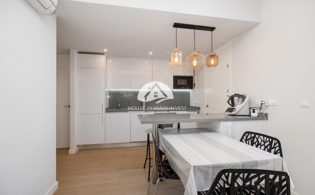 Resale - Apartment  - Orihuela Costa - Las Filipinas