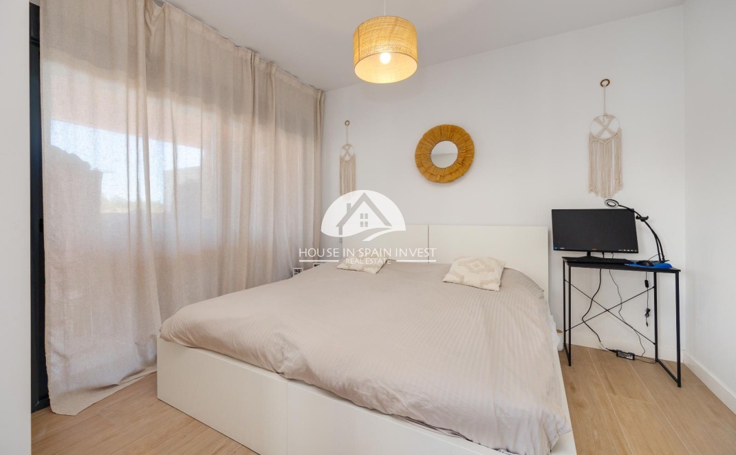 Resale - Apartment  - Orihuela Costa - Las Filipinas