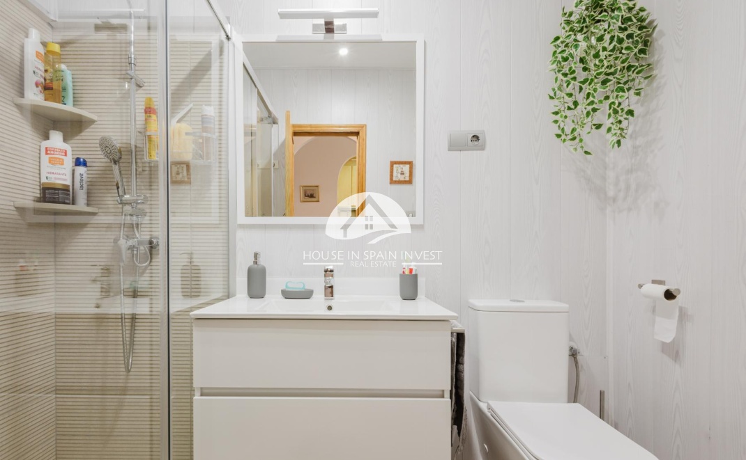 Herverkoop - Gelijkvloerse bungalow - Torrevieja - El Acequión - Los Náufragos