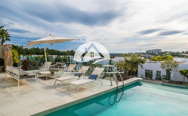 Resale - Villa - Orihuela Costa