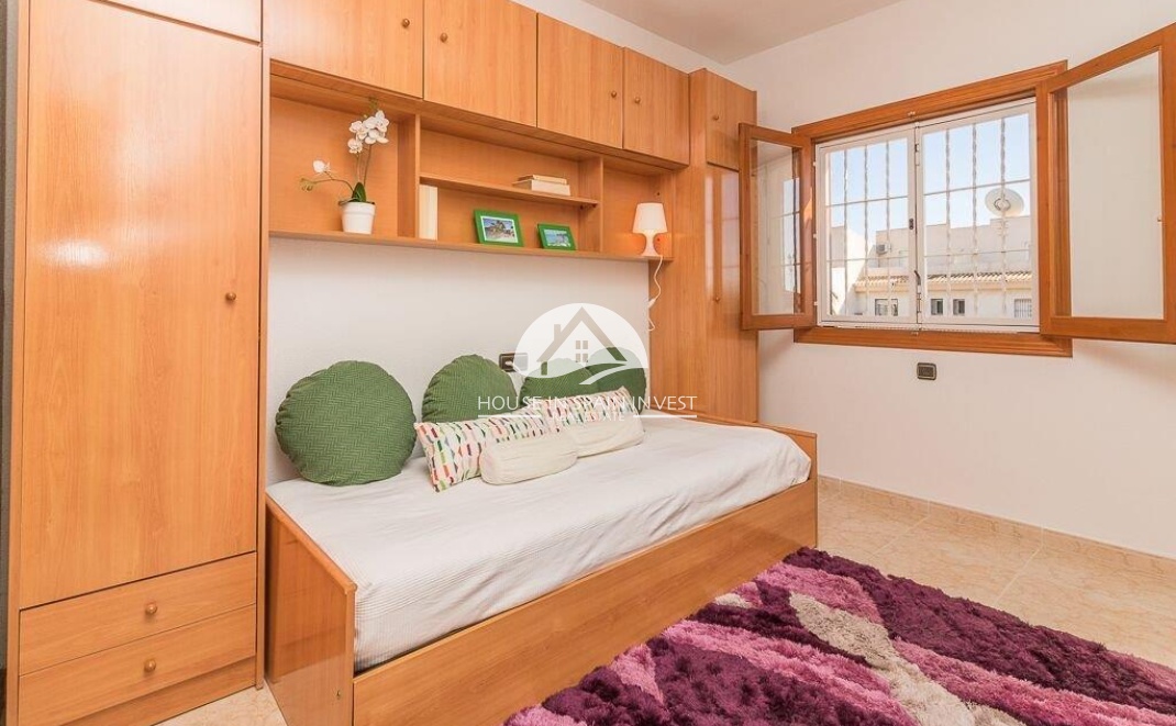 Resale - Villa - Orihuela Costa - La Zenia