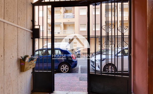 Herverkoop - Appartement - Torrevieja - El Acequión - Los Náufragos