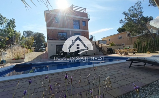 Resale - Villa - Pilar de la Horadada - Pinar de Campoverde