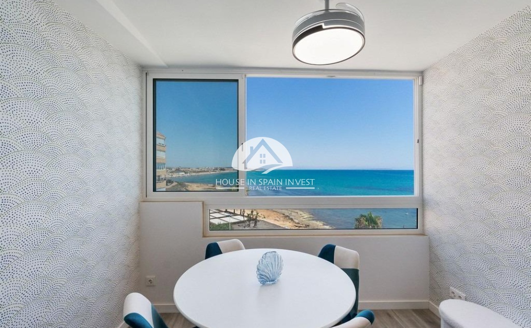 Resale - Apartment  - Torrevieja - Cabo Cervera