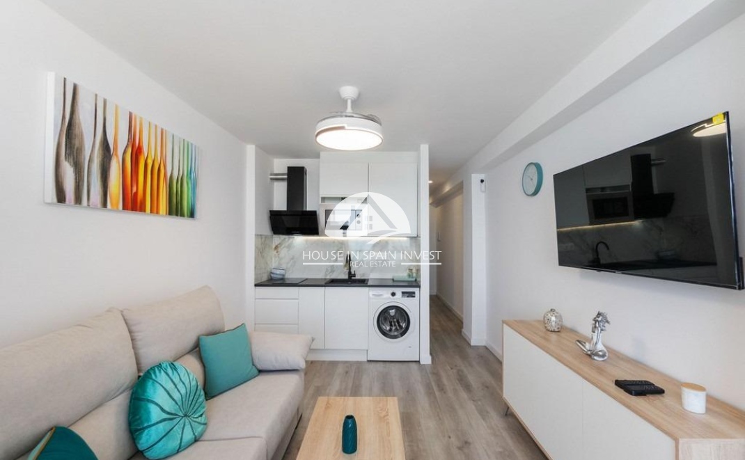 Resale - Apartment  - Torrevieja - Cabo Cervera