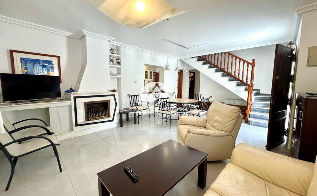 Herverkoop - Villa - Orihuela Costa - La Zenia