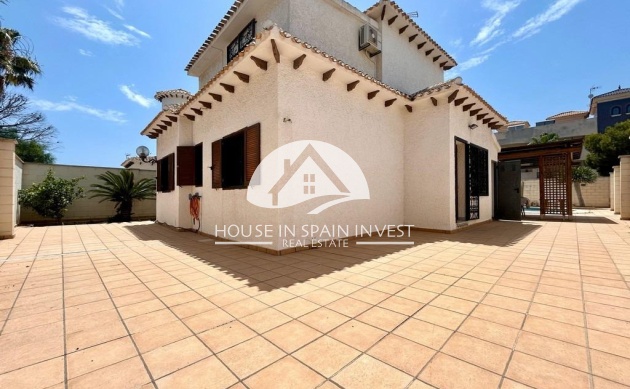 Herverkoop - Villa - Orihuela Costa - La Zenia