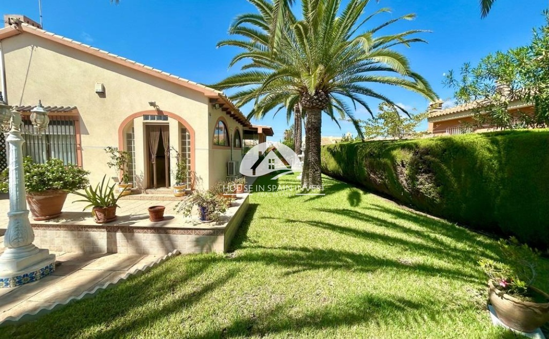 Herverkoop - Villa - Orihuela Costa - Cabo roig  