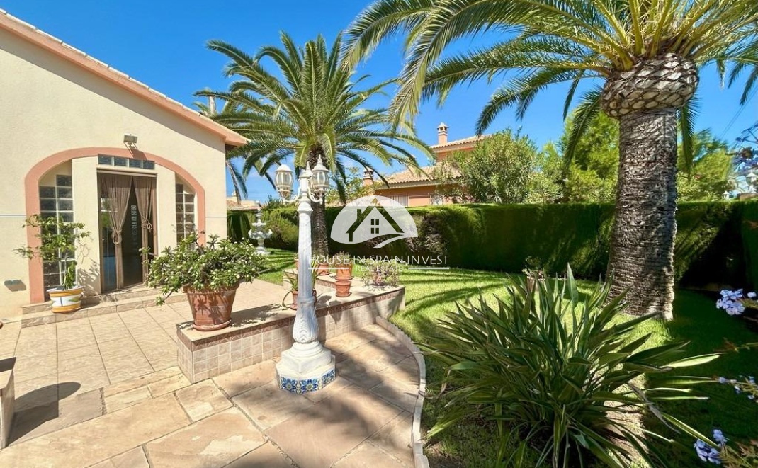 Herverkoop - Villa - Orihuela Costa - Cabo roig  