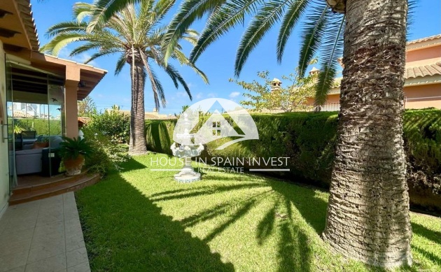 Herverkoop - Villa - Orihuela Costa - Cabo roig  