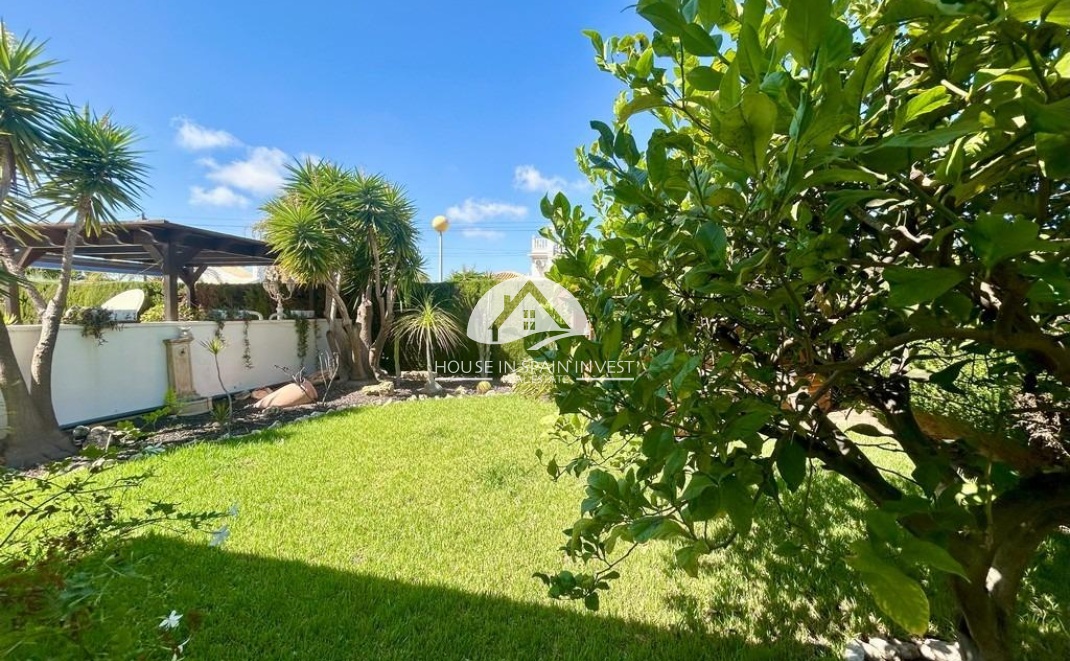 Herverkoop - Villa - Orihuela Costa - Cabo roig  