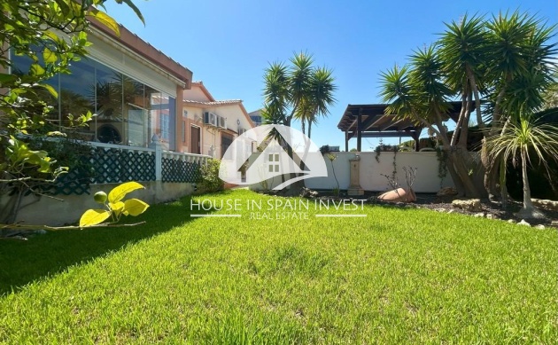 Herverkoop - Villa - Orihuela Costa - Cabo roig  