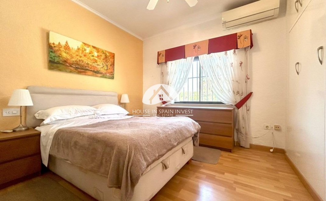 Herverkoop - Villa - Orihuela Costa - Cabo roig  