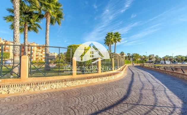 Reventa - Ático - Orihuela Costa - Cabo roig  