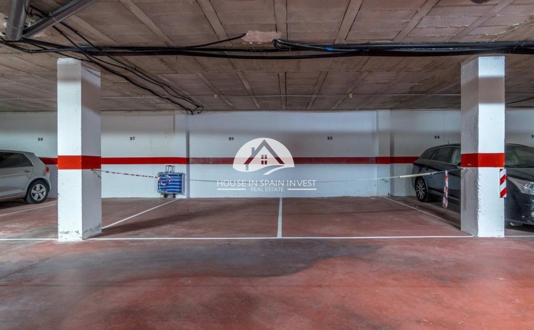 Herverkoop - Parking - Orihuela Costa - Dehesa de campoamor