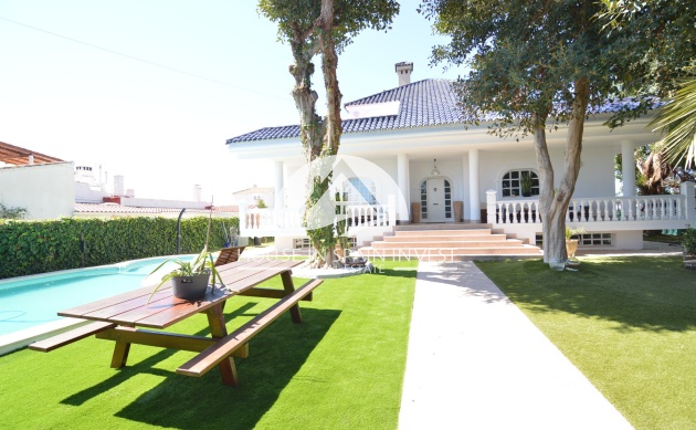Herverkoop - Villa - Torrevieja - Torreta - El Salado
