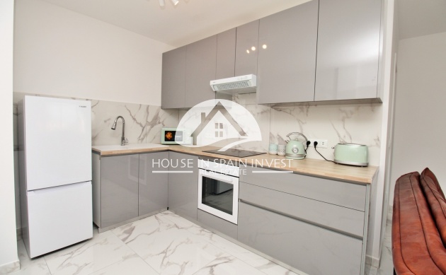 Reventa - Apartamento - Orihuela Costa - Villamartín