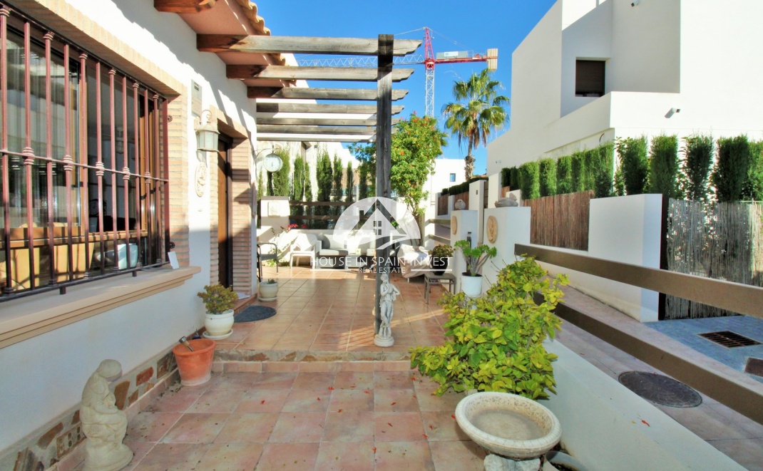 Herverkoop - Villa - Orihuela Costa - Villamartín