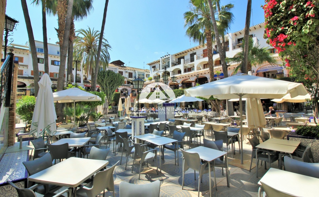 Herverkoop - Villa - Orihuela Costa - Villamartín