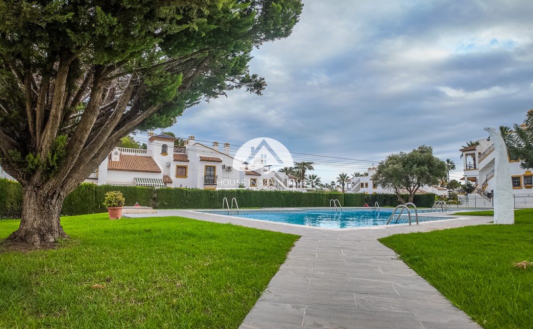 Reventa - Chalet - Orihuela Costa - Villamartín