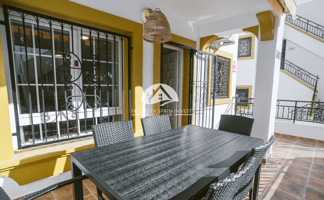 Reventa - Chalet - Orihuela Costa - Villamartín