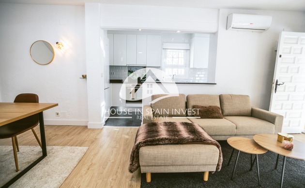 Reventa - Chalet - Orihuela Costa - Villamartín