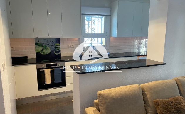 Reventa - Chalet - Orihuela Costa - Villamartín