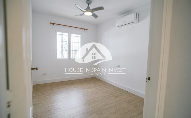 Reventa - Chalet - Orihuela Costa - Villamartín