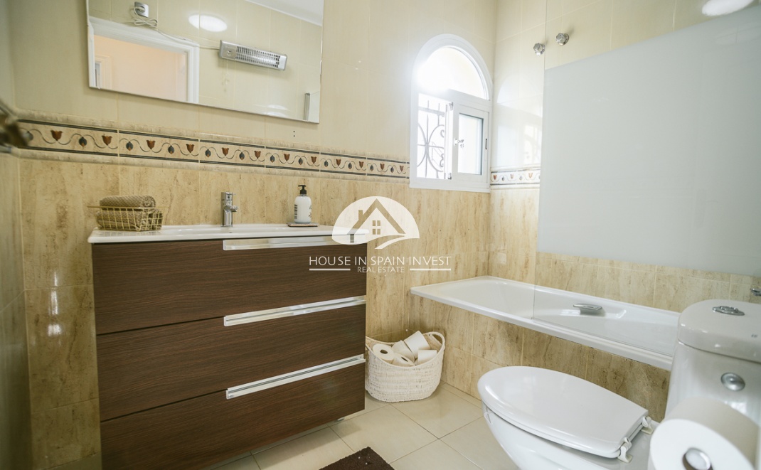 Reventa - Chalet - Orihuela Costa - Villamartín