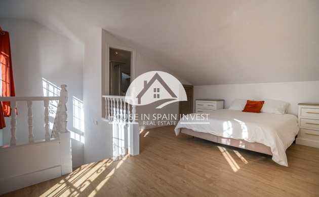 Reventa - Chalet - Orihuela Costa - Villamartín