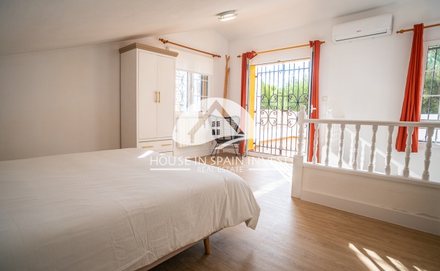 Reventa - Chalet - Orihuela Costa - Villamartín