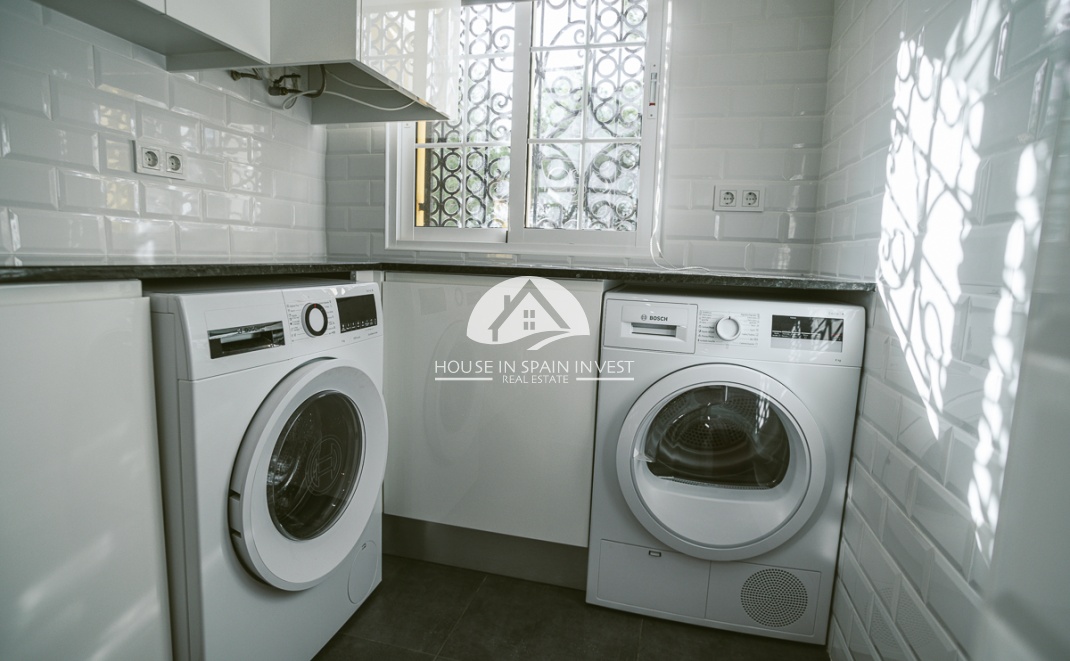 Reventa - Chalet - Orihuela Costa - Villamartín