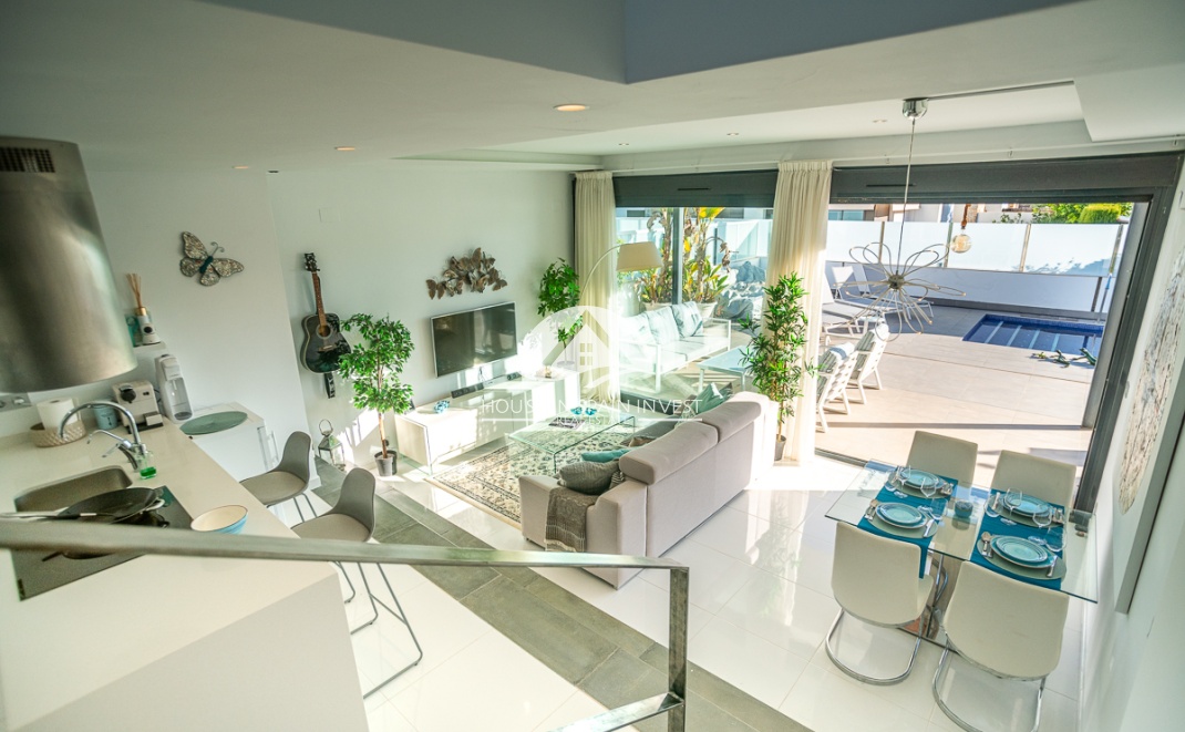 Herverkoop - Villa - Orihuela Costa - Lomas De Cabo Roig