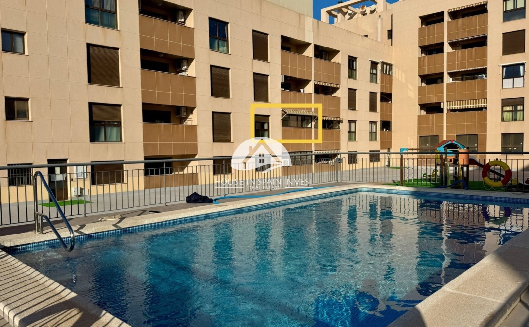 Herverkoop - Appartement - Torrevieja - Centro