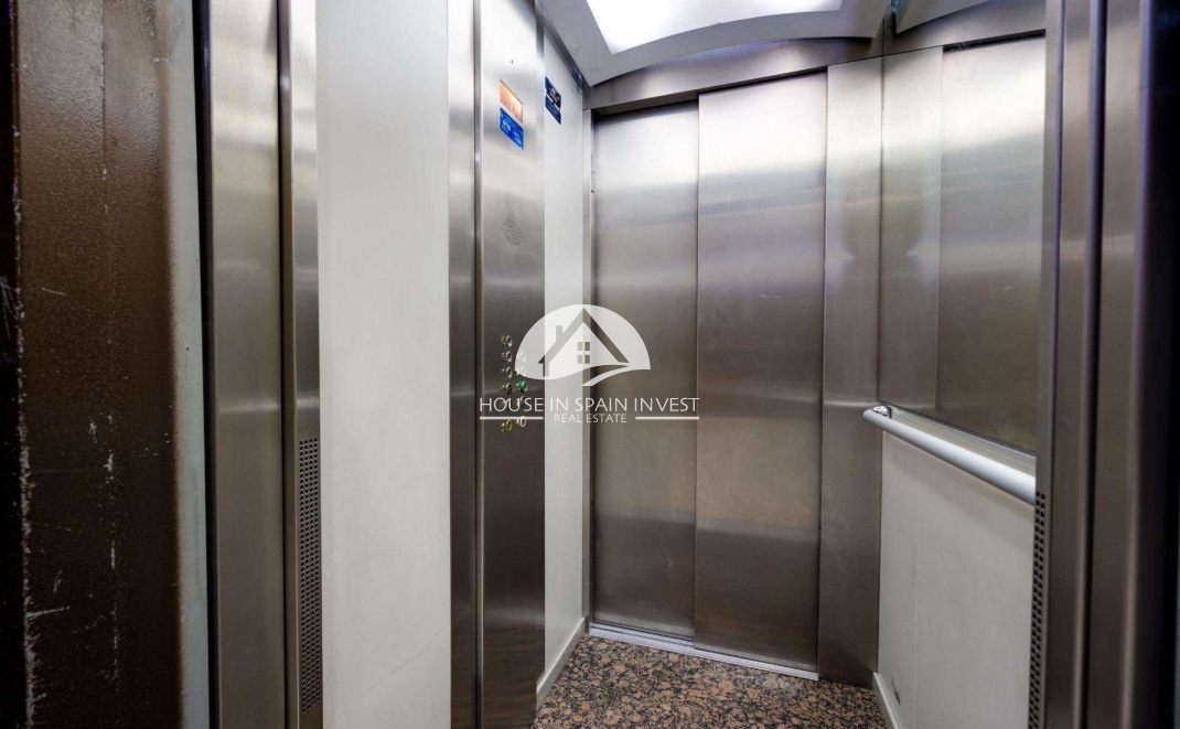 Herverkoop - Appartement - Torrevieja - Centro