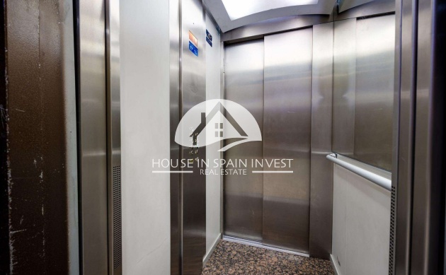 Herverkoop - Appartement - Torrevieja - Centro