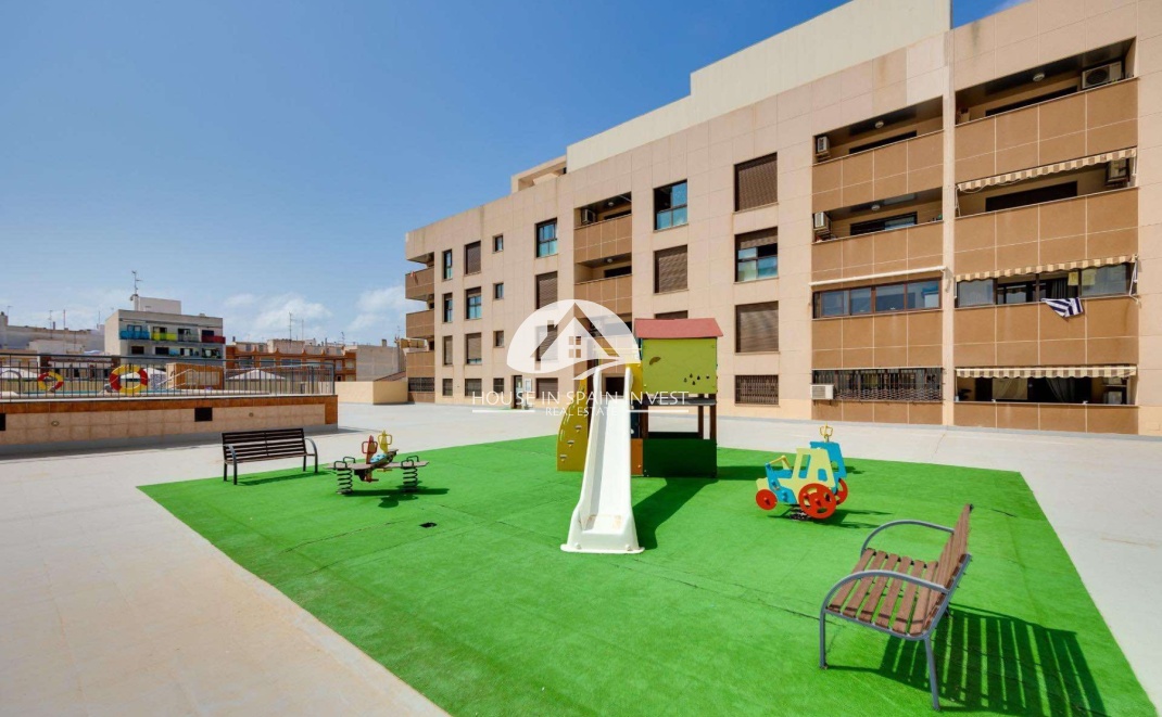 Herverkoop - Appartement - Torrevieja - Centro