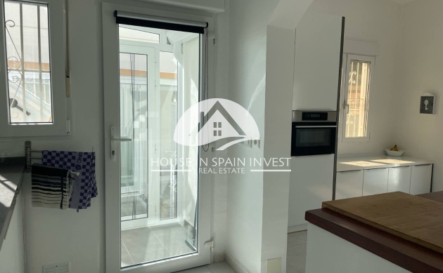 Resale - Villa - Torrevieja - La Siesta - El Chaparral - San Luis