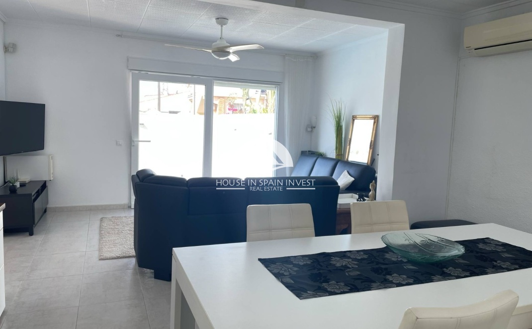Resale - Villa - Torrevieja - La Siesta - El Chaparral - San Luis