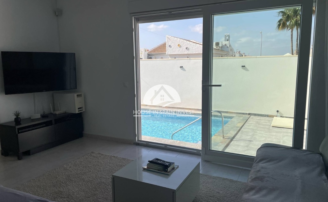Resale - Villa - Torrevieja - La Siesta - El Chaparral - San Luis