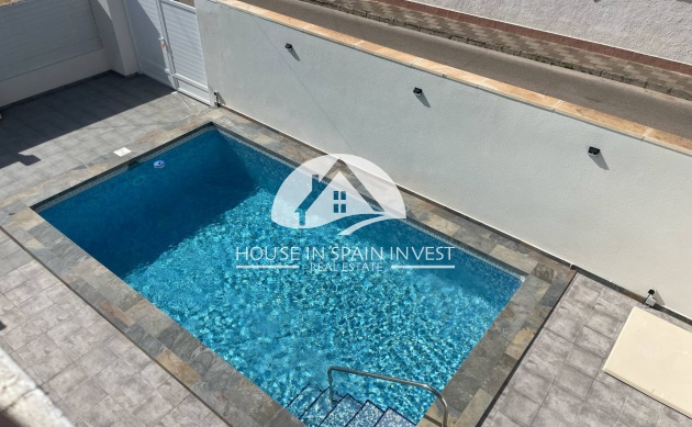 Resale - Villa - Torrevieja - La Siesta - El Chaparral - San Luis