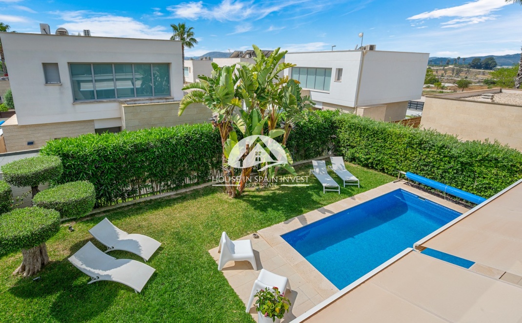 Herverkoop - Villa - Orihuela Costa - Vistabella