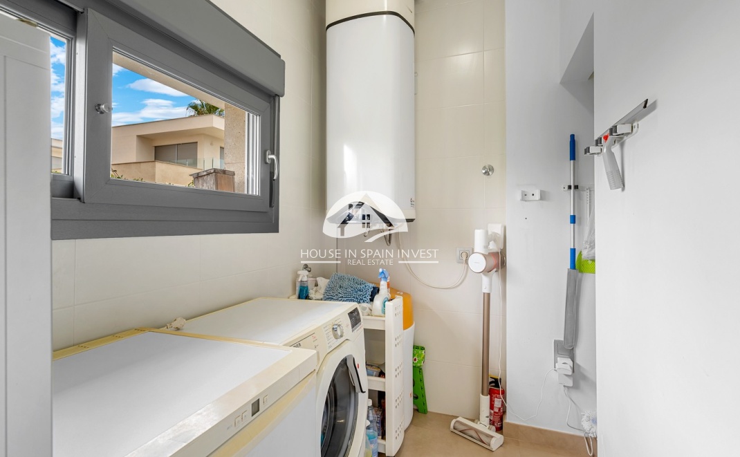 Herverkoop - Villa - Orihuela Costa - Vistabella