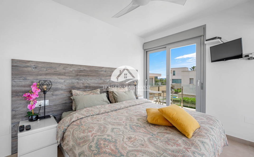 Herverkoop - Villa - Orihuela Costa - Vistabella