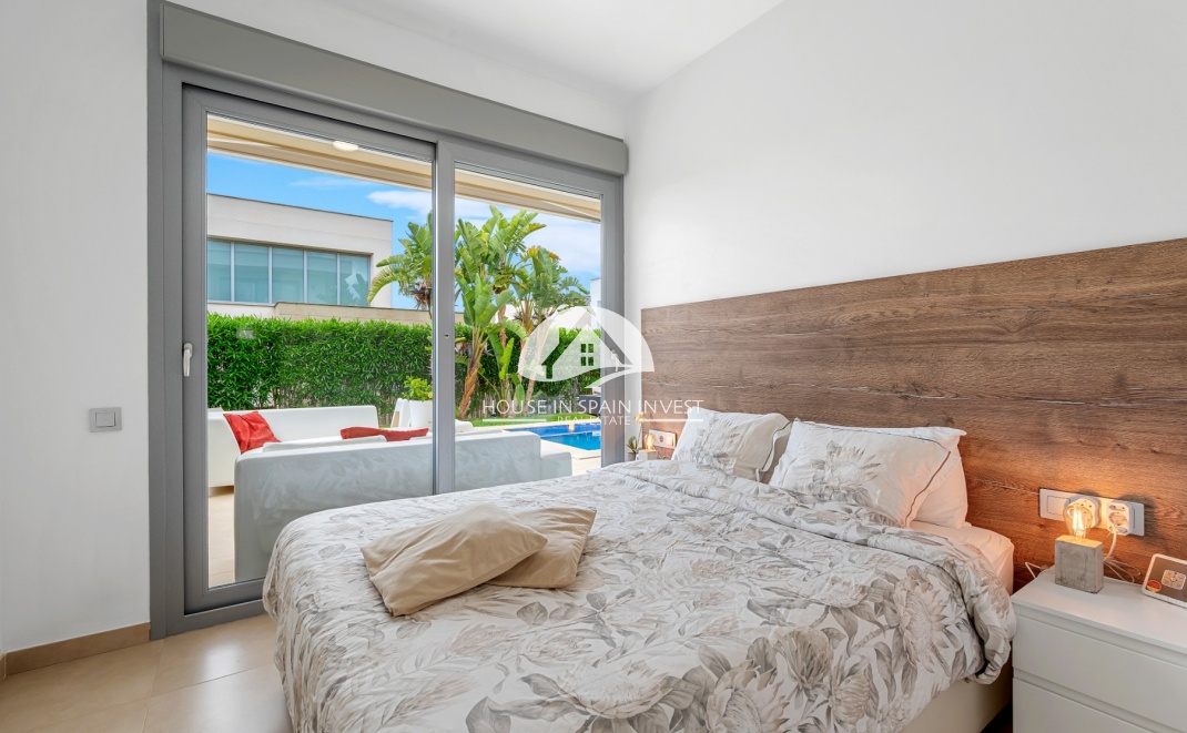 Herverkoop - Villa - Orihuela Costa - Vistabella