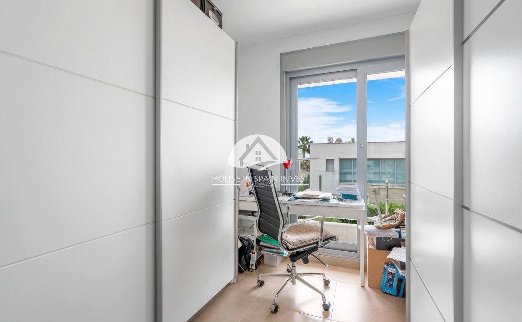 Herverkoop - Villa - Orihuela Costa - Vistabella