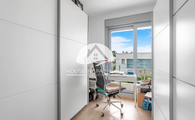 Herverkoop - Villa - Orihuela Costa - Vistabella