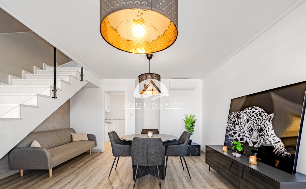 Resale - Townhouse - Torrevieja - Los Balcones  